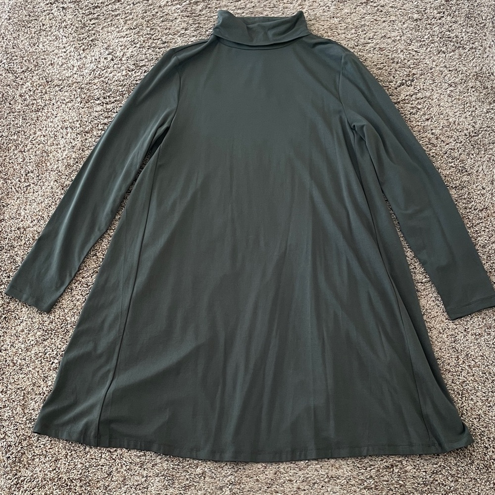 LOFT Long Sleeve Turtleneck Green Flare Dress